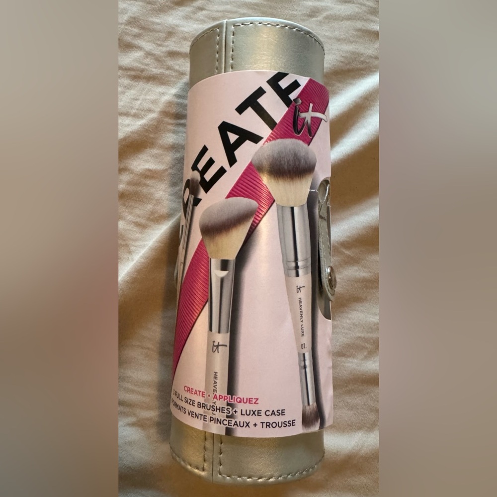 IT Cosmetics Brush Set